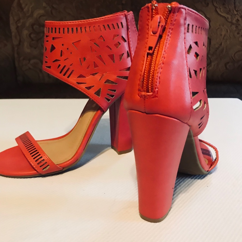 Bamboo Shoes turquoise coral